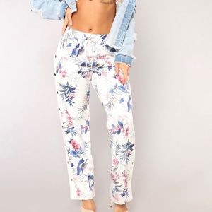 Fashion nova bottoms